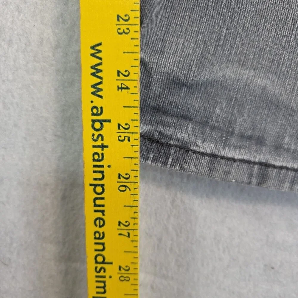Levi's 511 Jeans Denim Mid Rise Slim Fit Men's size 38x30 Tapered Zip Fly Grey